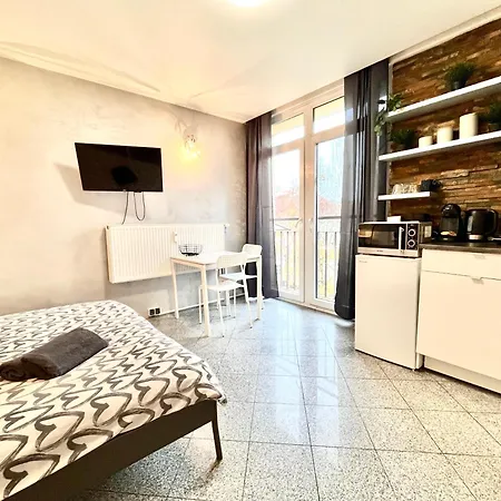 Apartel24pl Oldtown Ii Close To Metro Apartamento *