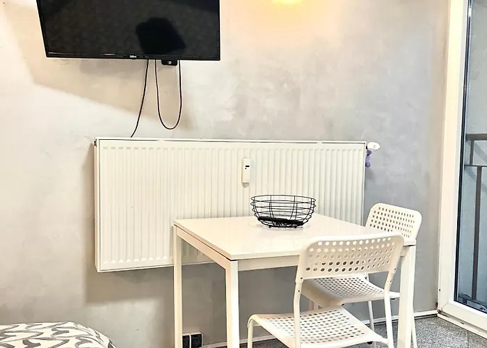 Apartel24pl Oldtown Ii Close To Metro Appartamento *